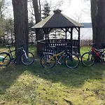 Nad Jeziorem Вилла *