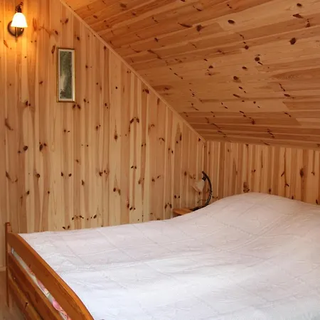 Nad Jeziorem Вилла *